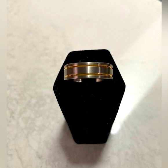 COPY - Titanium band 14GP dual ridged inlays Size 10 - Picture 1 of 6